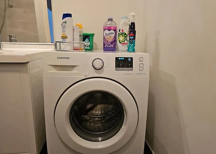 Flat アパート ディジョン